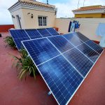 Instalación de paneles solares en vivienda en Tenerife - MTA Instalaciones