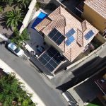 Instalacion de paneles solares para el autoconsumo en vivienda en Tenerife por MTA Instalaciones